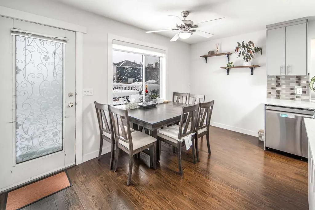 125 Coventry Crescent NE Calgary AB T3K 4Y9