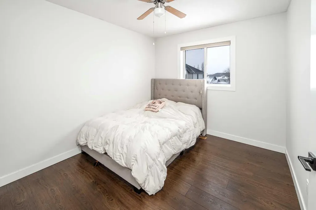 125 Coventry Crescent NE Calgary AB T3K 4Y9