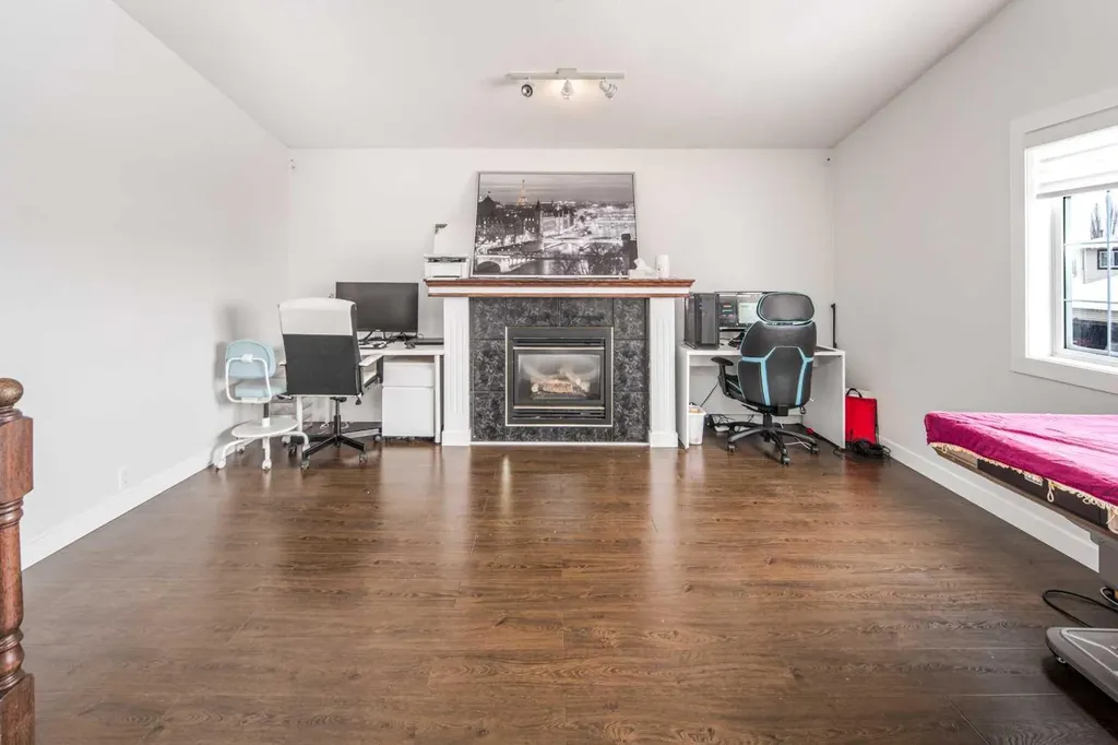 125 Coventry Crescent NE Calgary AB T3K 4Y9