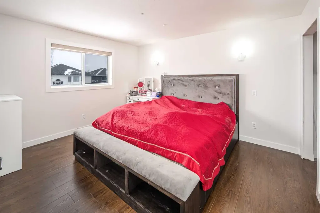125 Coventry Crescent NE Calgary AB T3K 4Y9
