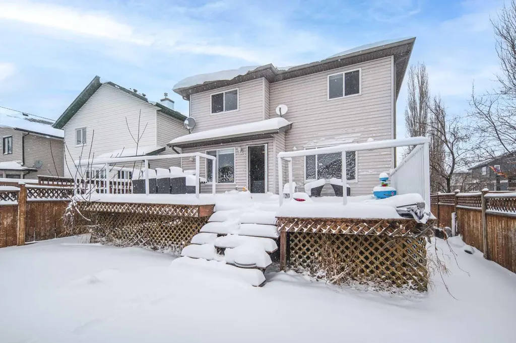 125 Coventry Crescent NE Calgary AB T3K 4Y9