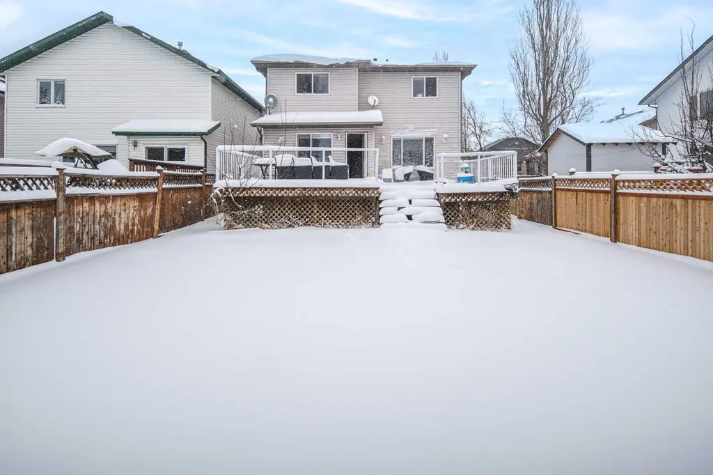 125 Coventry Crescent NE Calgary AB T3K 4Y9