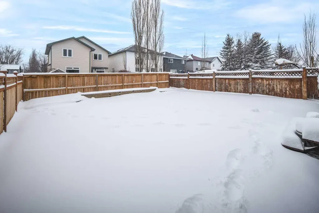 125 Coventry Crescent NE Calgary AB T3K 4Y9