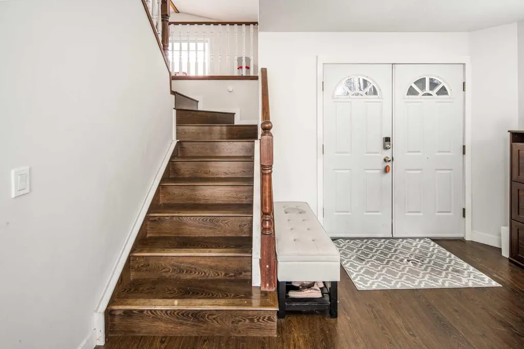 125 Coventry Crescent NE Calgary AB T3K 4Y9