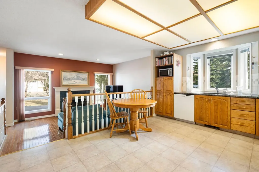 118 Shawnee Place SW Calgary AB T2Y1X1