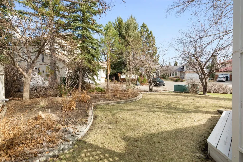 118 Shawnee Place SW Calgary AB T2Y1X1