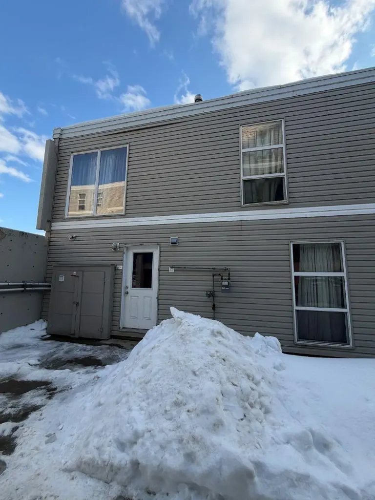 21 Macdonald Drive Fort Mcmurray AB T9H 0A5