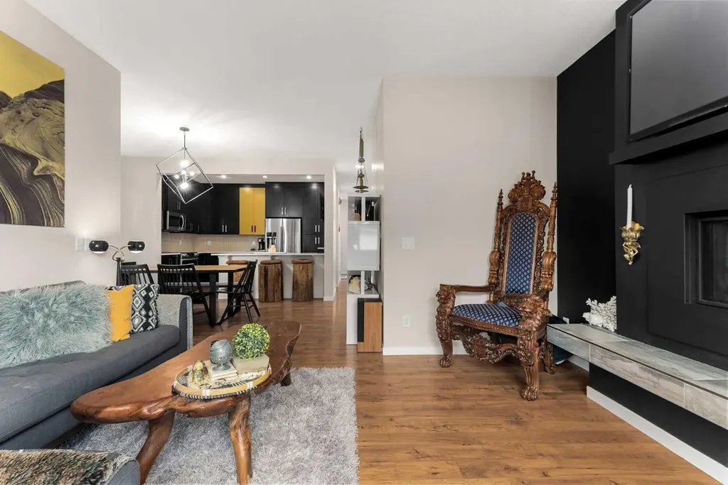 205 Copperpond Parade SE Calgary AB T2Z 5B2