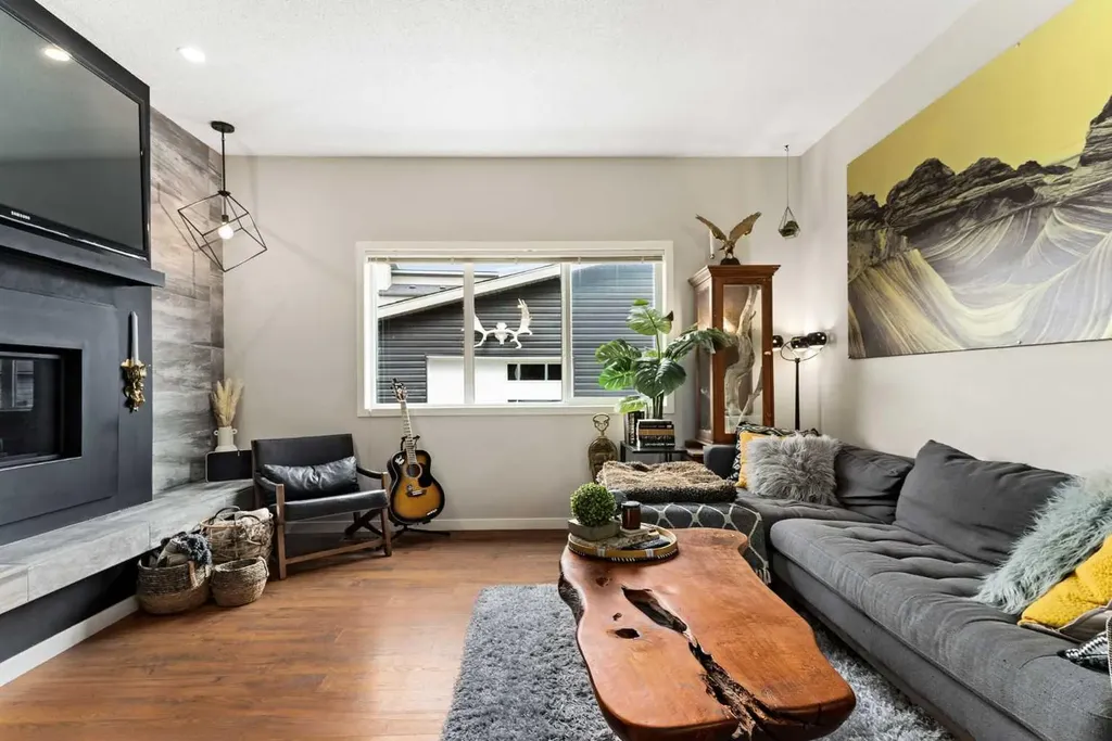 205 Copperpond Parade SE Calgary AB T2Z 5B2