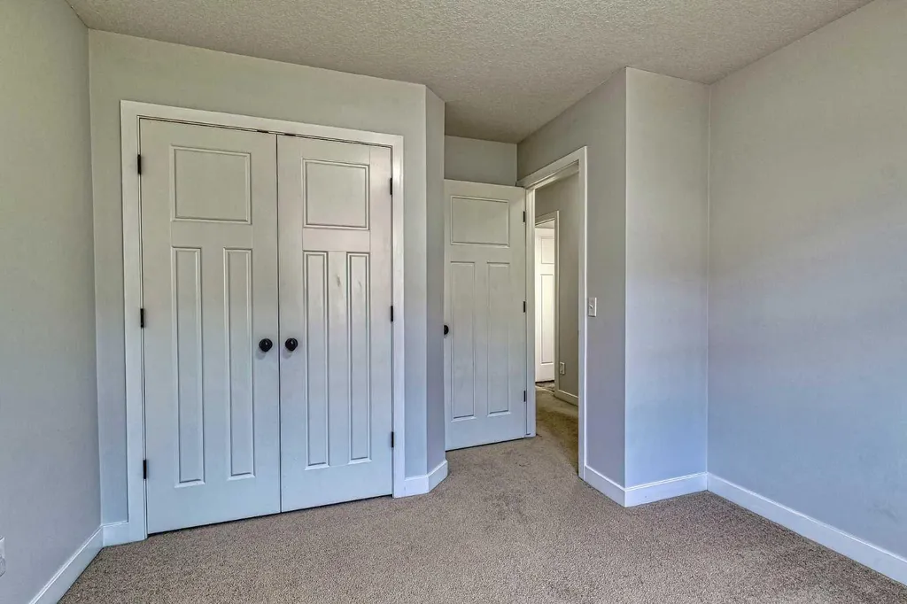 413 River Avenue Cochrane AB T4C 0P2