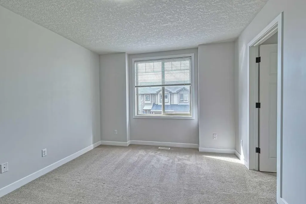 413 River Avenue Cochrane AB T4C 0P2