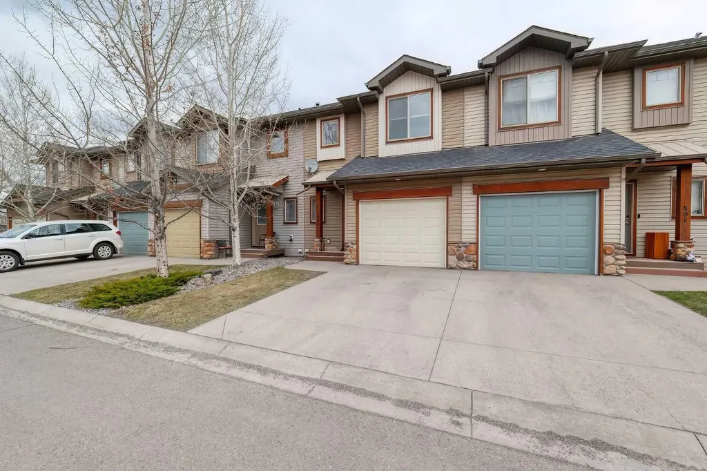 413 River Avenue Cochrane AB T4C 0P2