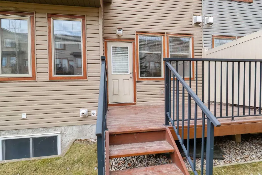413 River Avenue Cochrane AB T4C 0P2