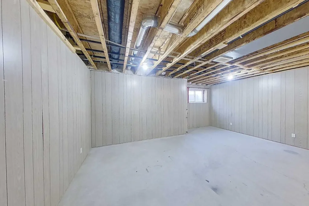 413 River Avenue Cochrane AB T4C 0P2