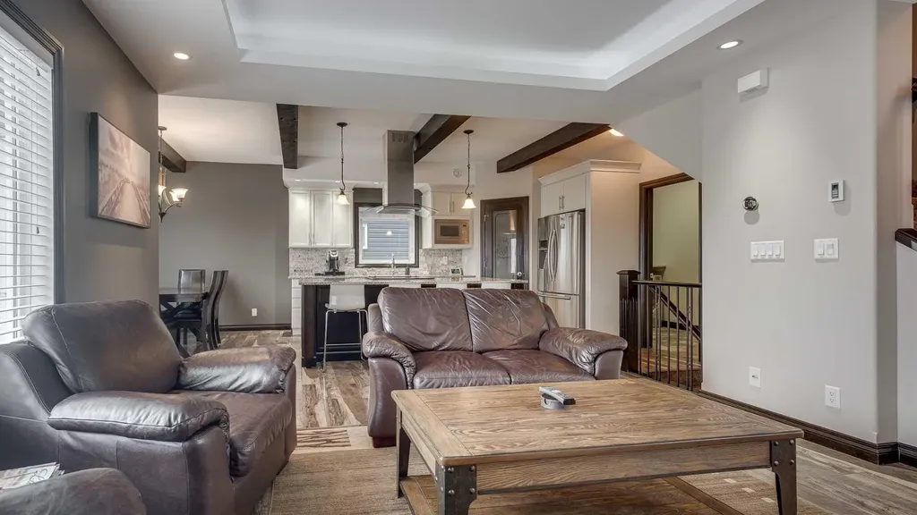 240 Van Slyke Way Red Deer AB T4R 0N9