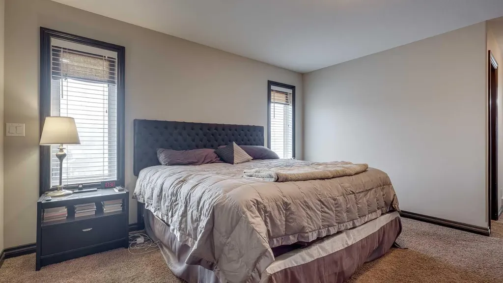 240 Van Slyke Way Red Deer AB T4R 0N9