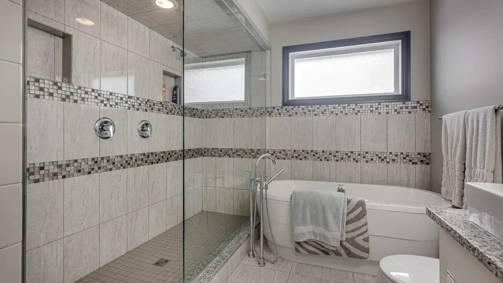 240 Van Slyke Way Red Deer AB T4R 0N9