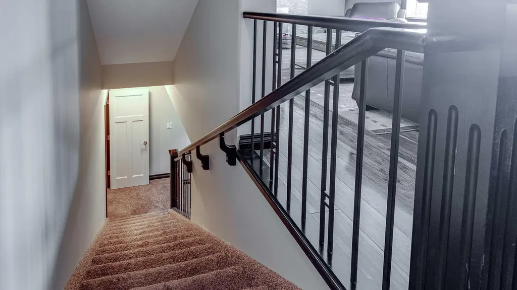 240 Van Slyke Way Red Deer AB T4R 0N9
