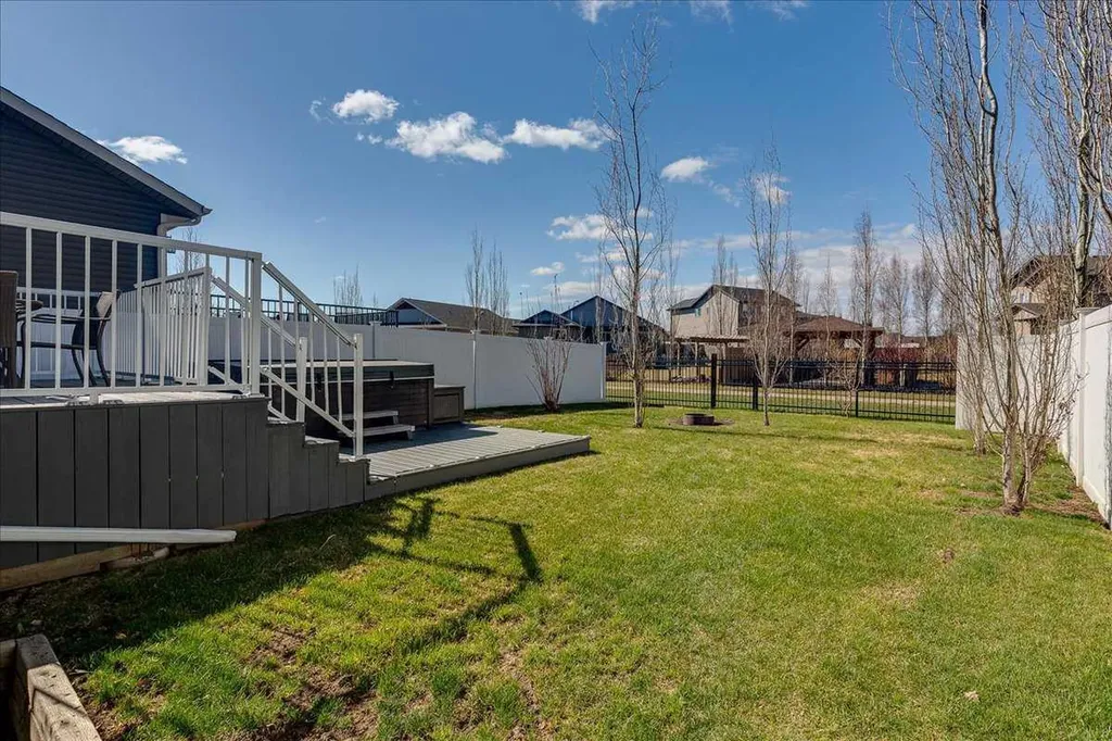 240 Van Slyke Way Red Deer AB T4R 0N9