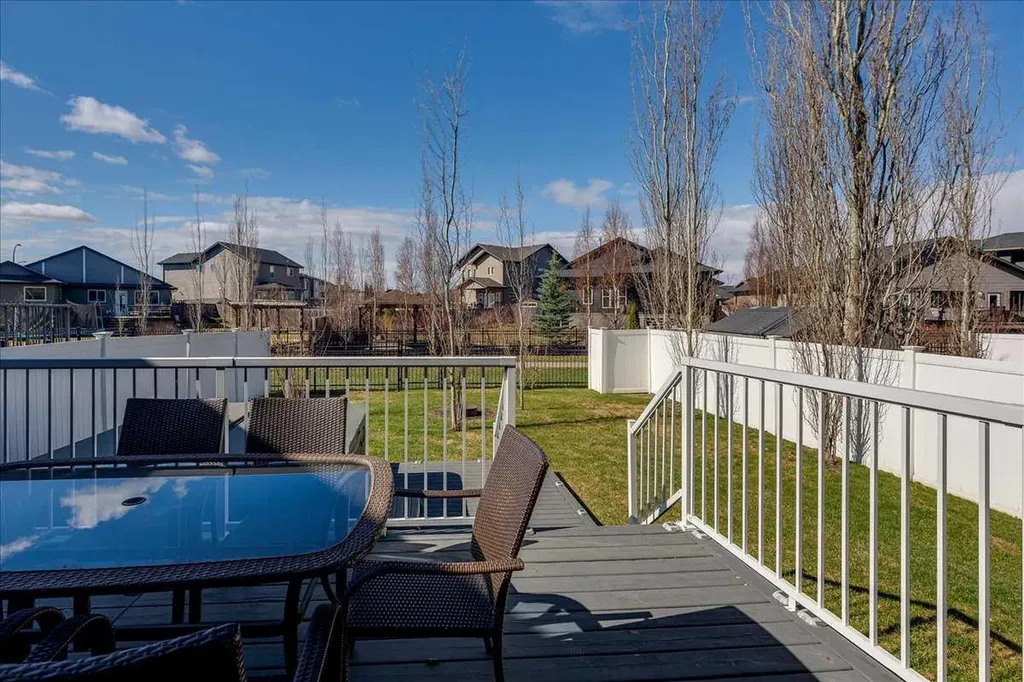 240 Van Slyke Way Red Deer AB T4R 0N9