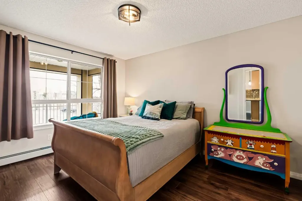 5115 Richard Road SW Calgary AB T3E 7M7