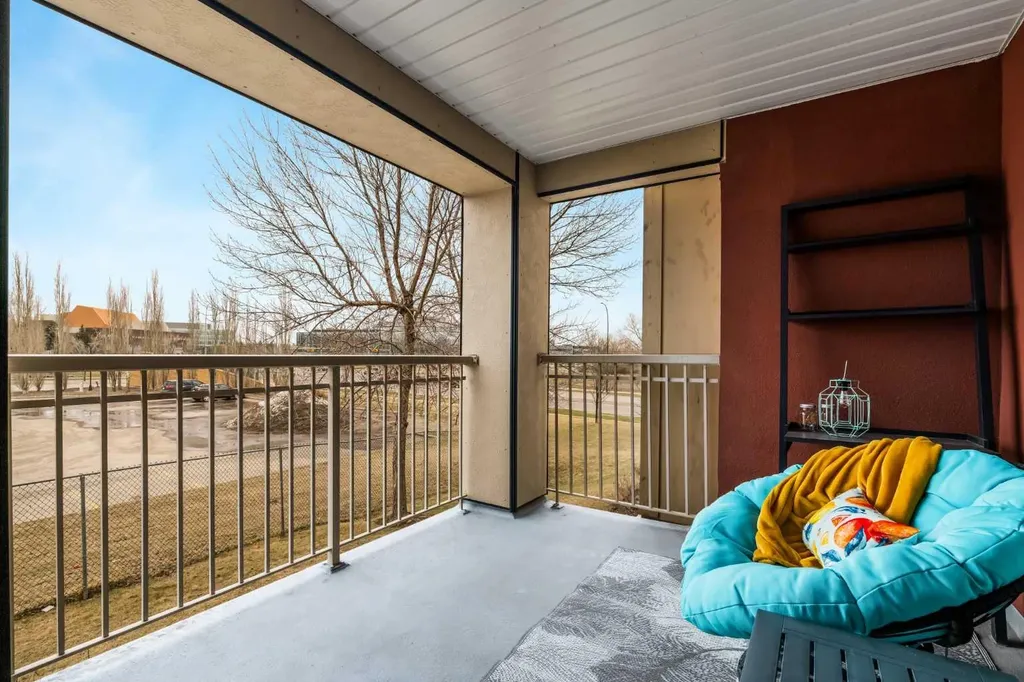 5115 Richard Road SW Calgary AB T3E 7M7