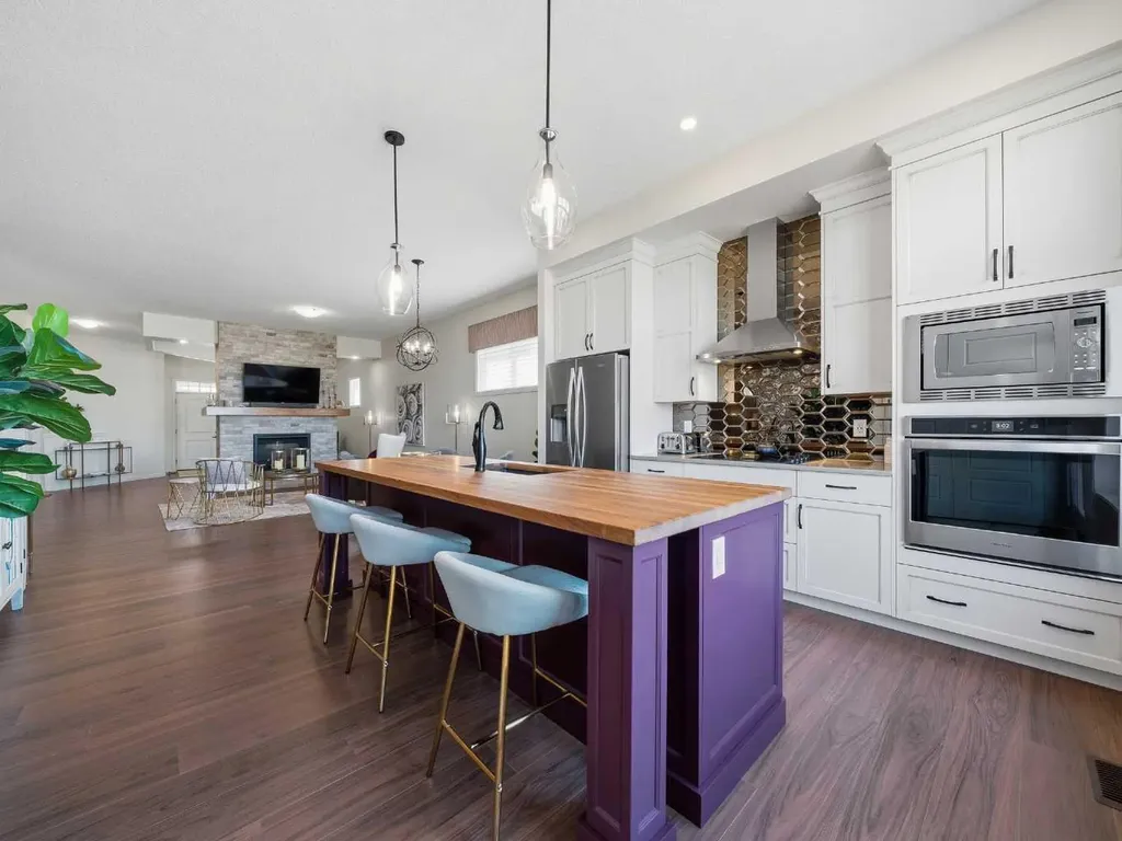 244 D'arcy Ranch Drive Okotoks AB T1S 5V9