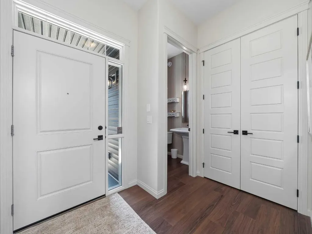 244 D'arcy Ranch Drive Okotoks AB T1S 5V9