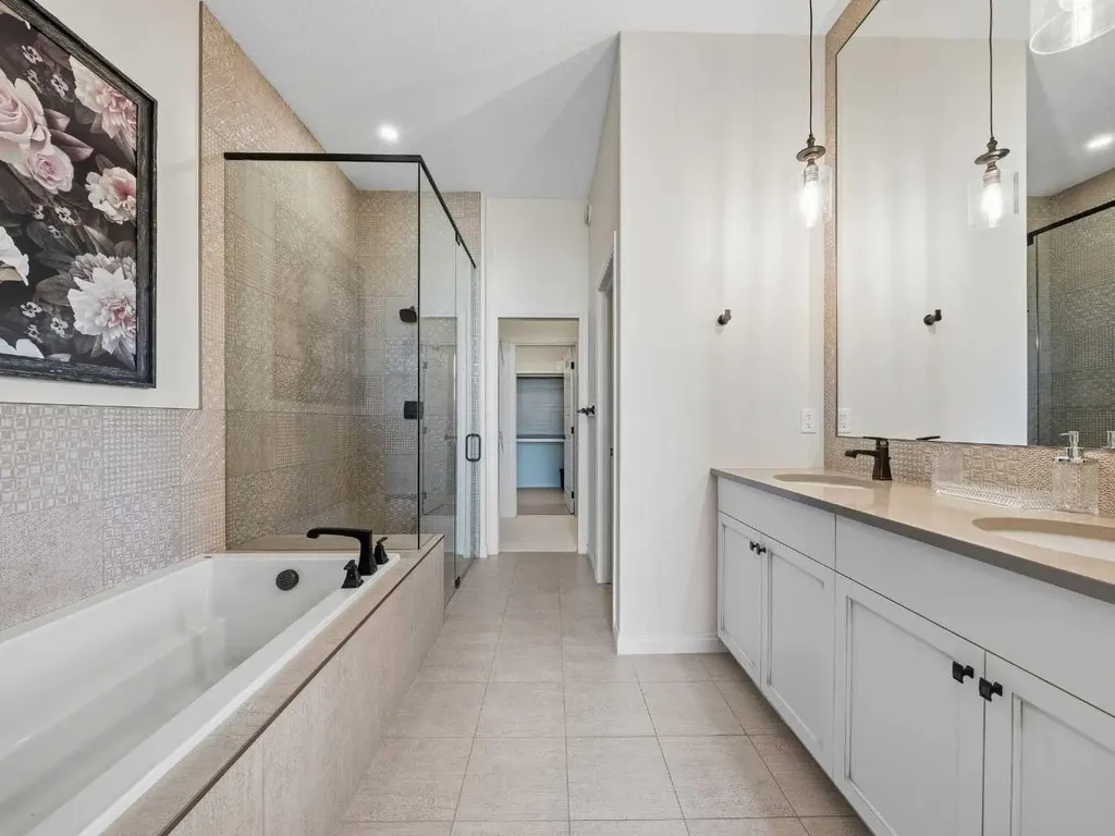244 D'arcy Ranch Drive Okotoks AB T1S 5V9