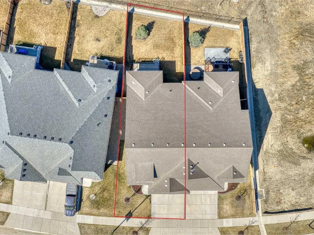 244 D'arcy Ranch Drive Okotoks AB T1S 5V9