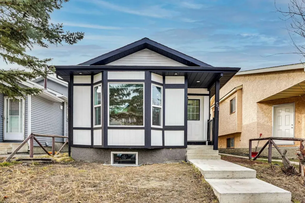 51 Taraglen Road NE Calgary AB t3j 2n8
