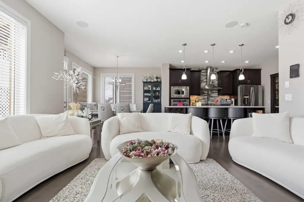 2620 Ravenslea Gardens SE Airdrie AB T4A0T2