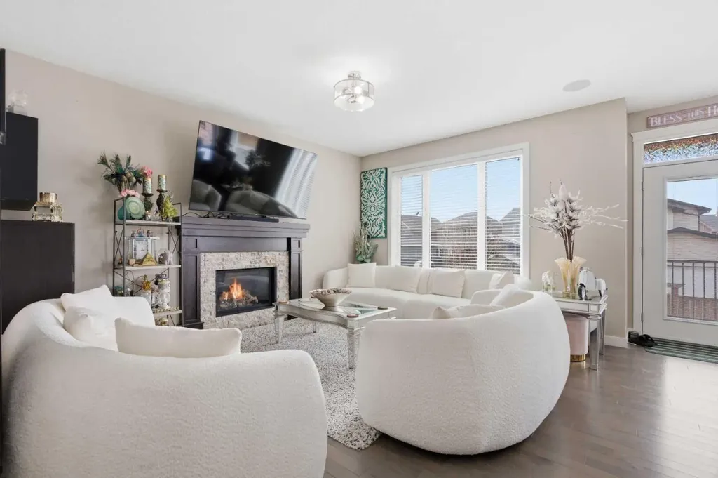 2620 Ravenslea Gardens SE Airdrie AB T4A0T2