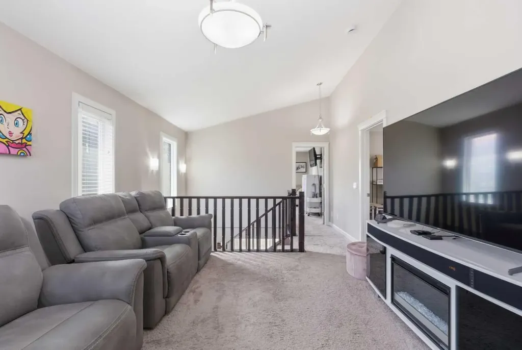 2620 Ravenslea Gardens SE Airdrie AB T4A0T2