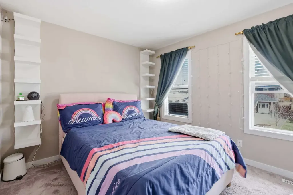2620 Ravenslea Gardens SE Airdrie AB T4A0T2