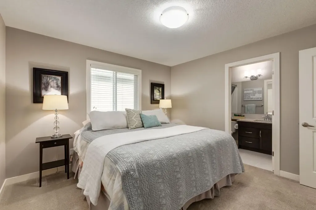 39 Cranbrook Crescent SE Calgary AB T3M 0W9