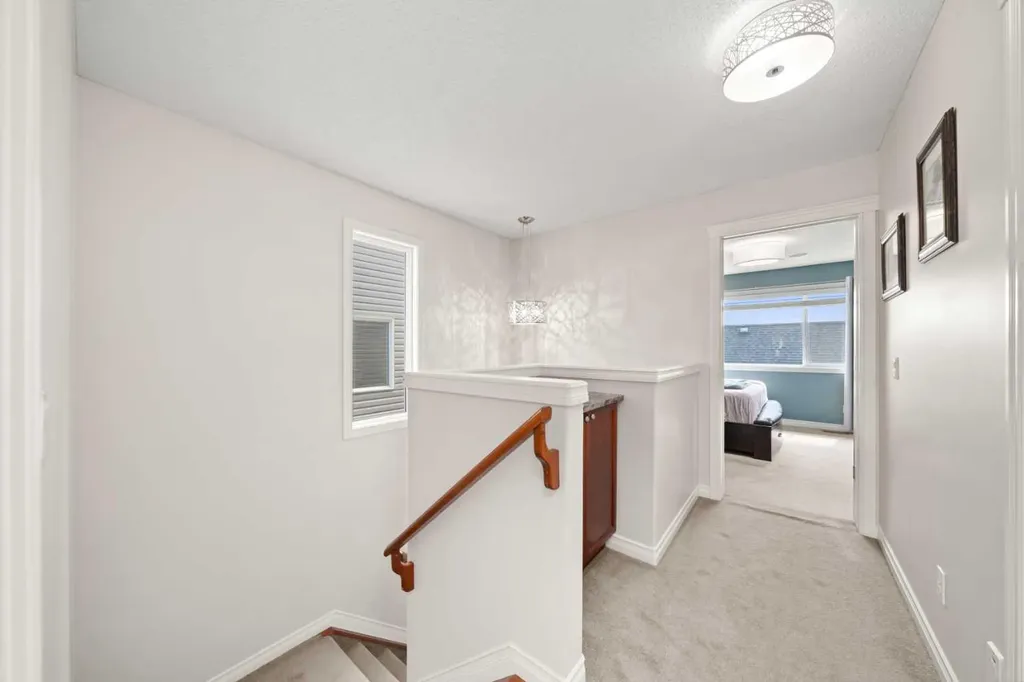 115 Drake Landing Court Okotoks AB T1S 2M3