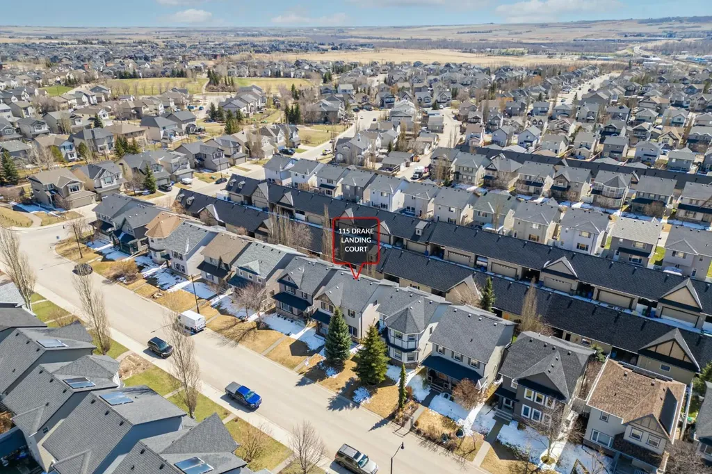 115 Drake Landing Court Okotoks AB T1S 2M3