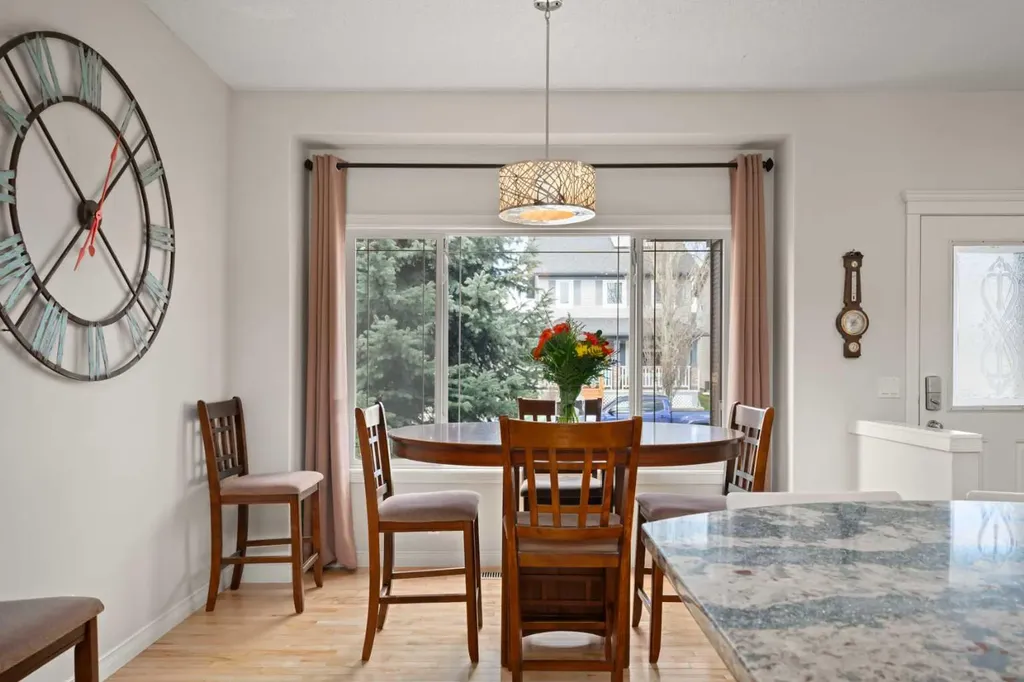 115 Drake Landing Court Okotoks AB T1S 2M3