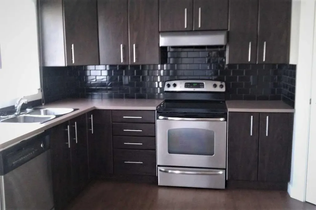 2445 Kingsland Road SE Airdrie AB T4A 0B6