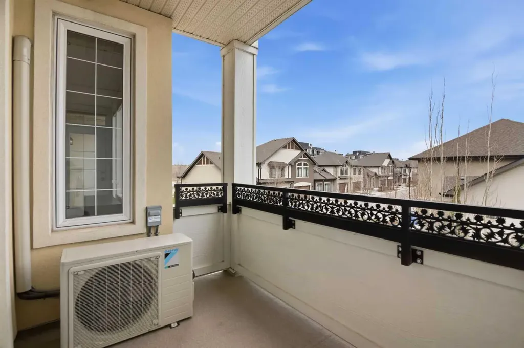 39 Quarry Gate SE Calgary AB T2C 5P4