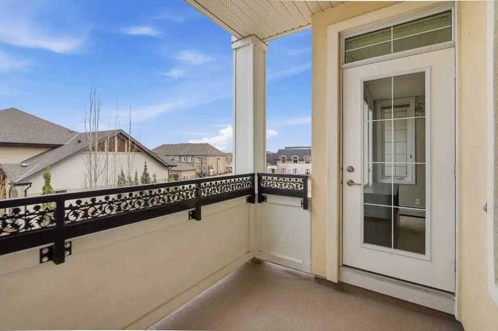 39 Quarry Gate SE Calgary AB T2C 5P4