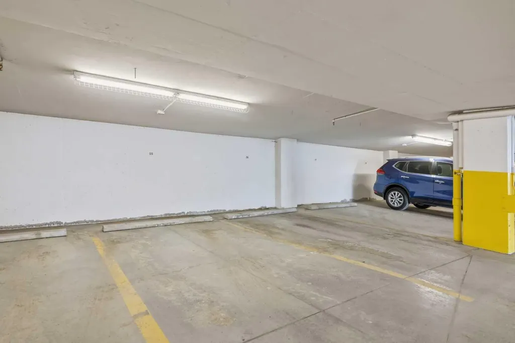 39 Quarry Gate SE Calgary AB T2C 5P4