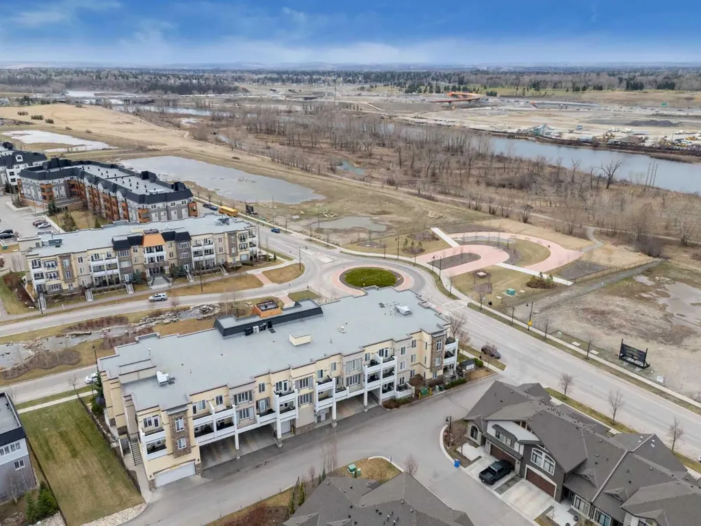 39 Quarry Gate SE Calgary AB T2C 5P4