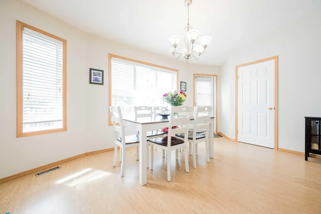 1052 10 Street Beaverlodge AB T0H 0C0