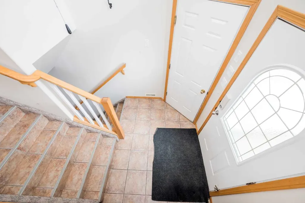 1052 10 Street Beaverlodge AB T0H 0C0