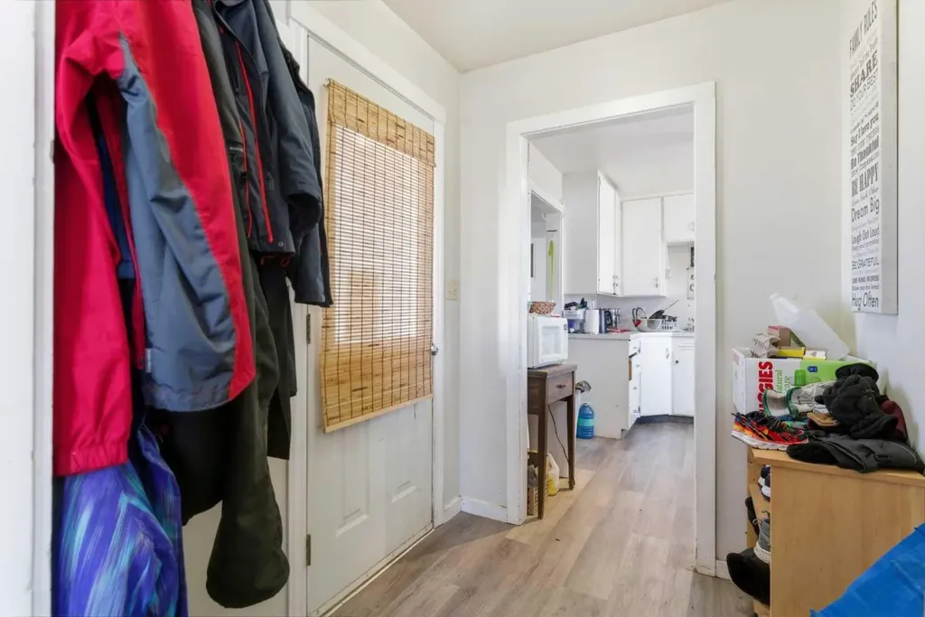 320 7 Avenue NE Three Hills AB T0M 2N0