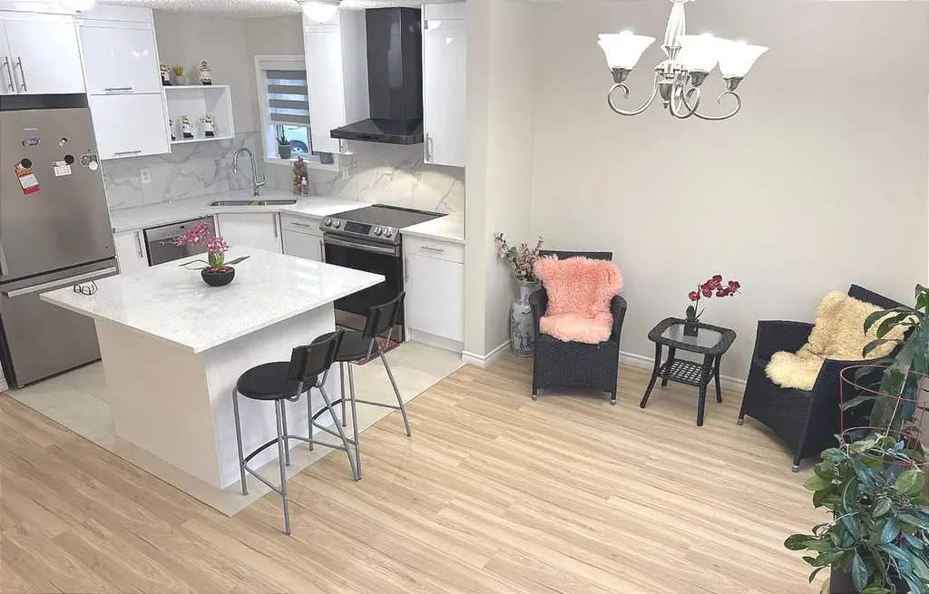 86 Harvest Rose Circle NE Calgary AB T3K 4M7