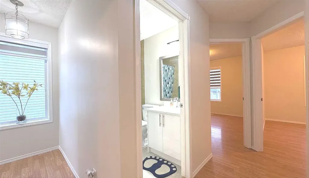 86 Harvest Rose Circle NE Calgary AB T3K 4M7