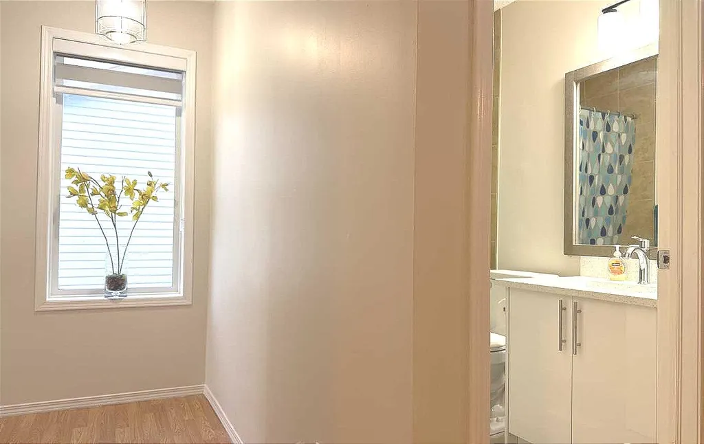 86 Harvest Rose Circle NE Calgary AB T3K 4M7